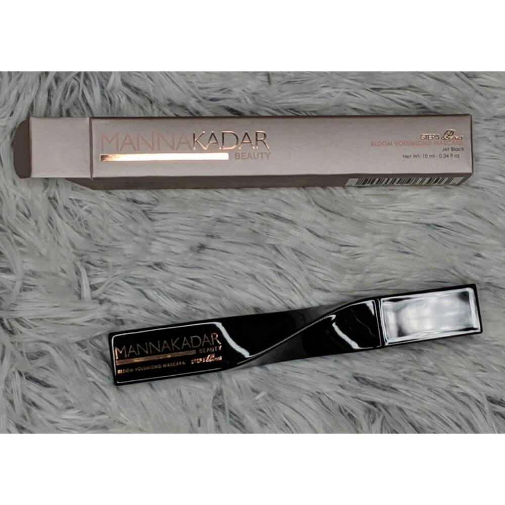 Manna Kadar Bloom Volumizing Mascara - 10 ml - NIB